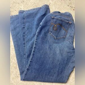 - Women’s indigo, blue maternity boot,‎ cut, jeans, size large